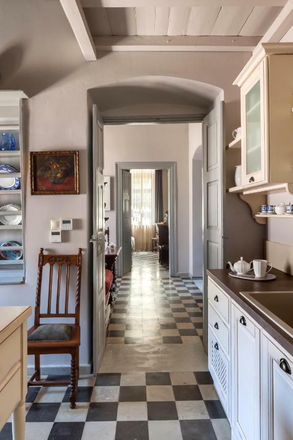 Dellagracia Mansion In Poseidonia Syros Villa Posidhonía Exterior photo